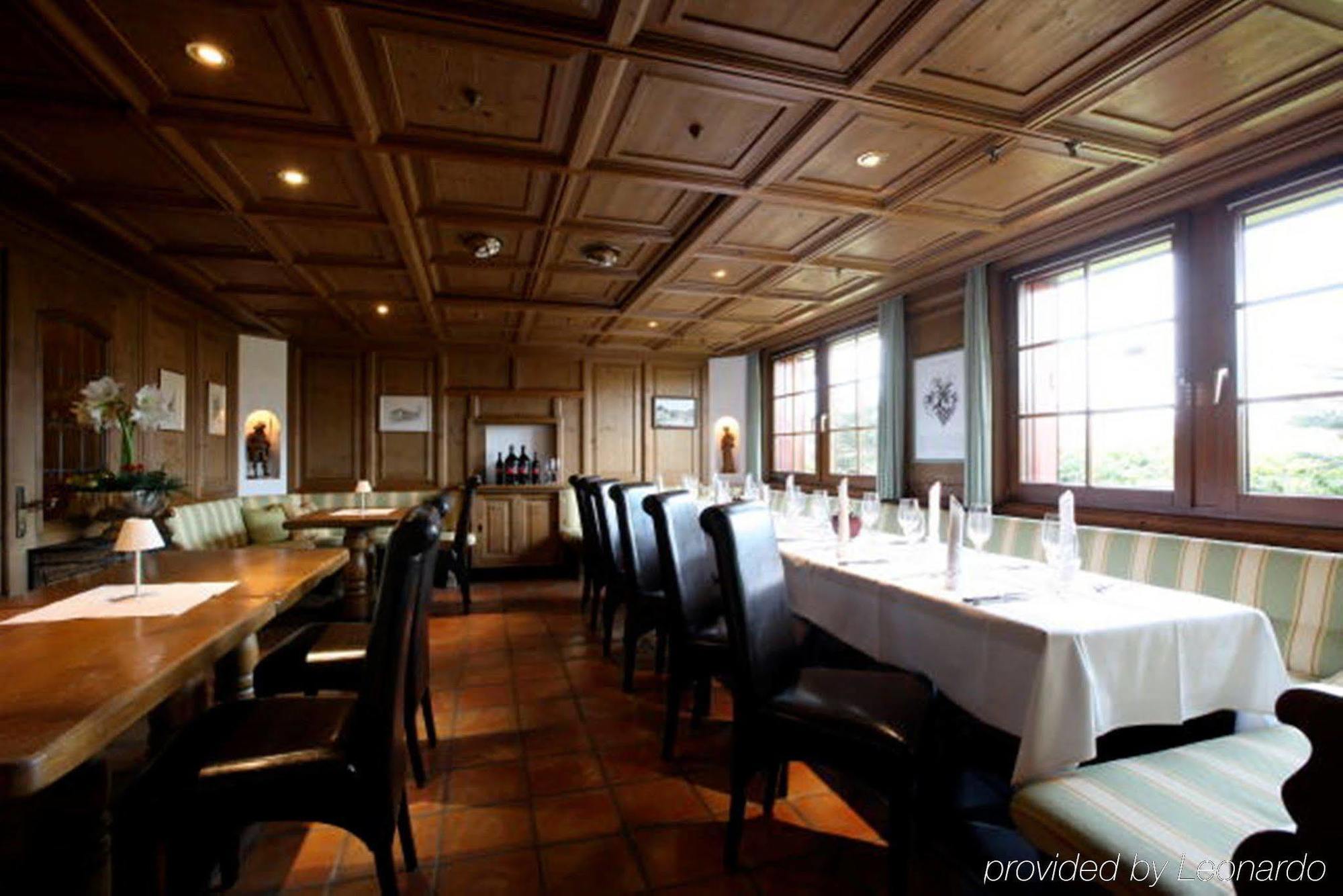Hotel Weinstube Nendeln Restaurant photo